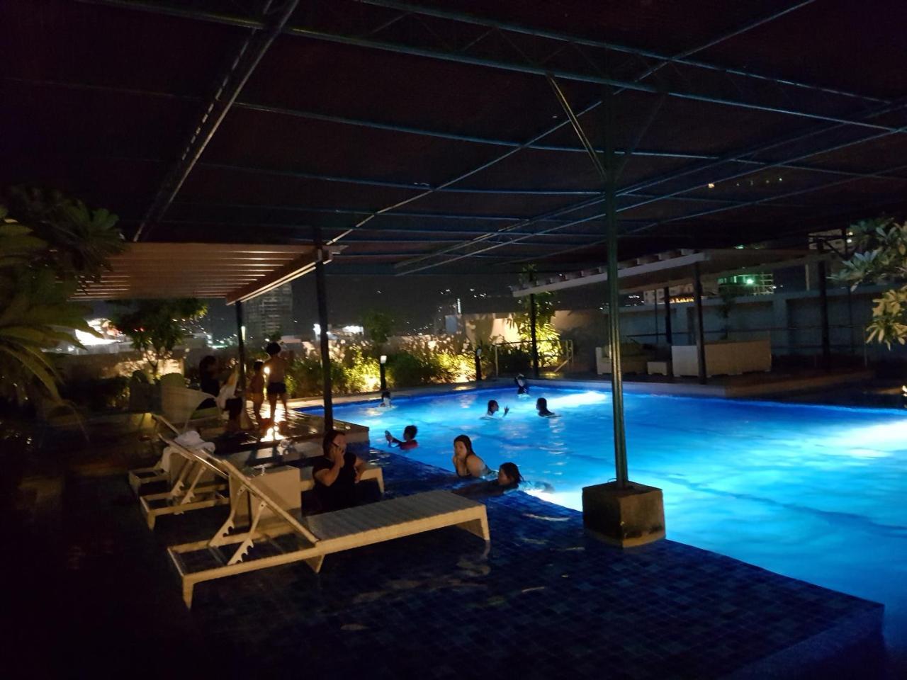 Hermione'S Haven At Horizon 101 Cebu Exteriör bild